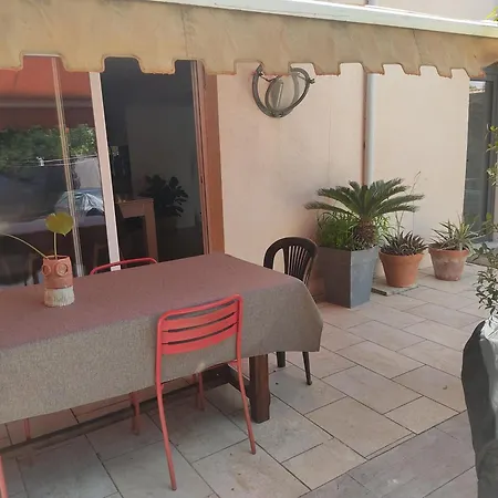 Сasa de vacaciones Belle Maison Centre Avec Parking *